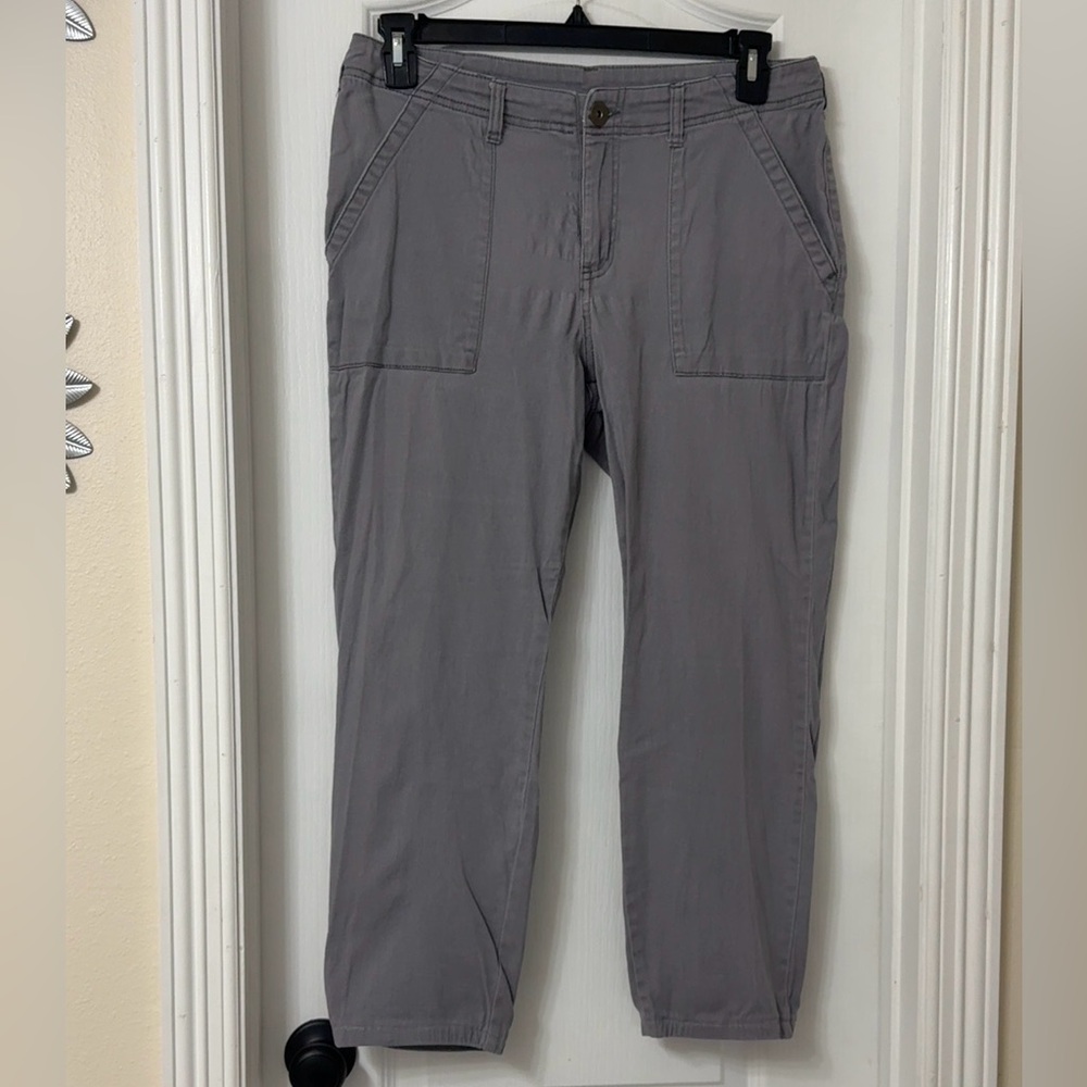 Time & Tru Women's Mid Rise Utility Cargo Cropped Pants w/ Pockets Gray Size 12